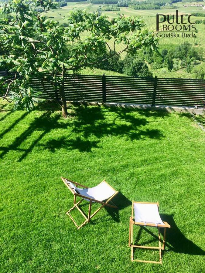 Apartma Sobe Pulec Dobrovo Exteriör bild